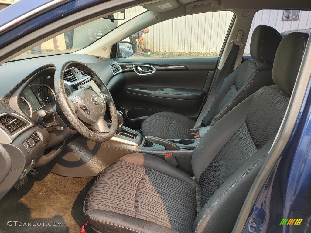 2019 Sentra SV - Deep Blue Pearl / Charcoal photo #7