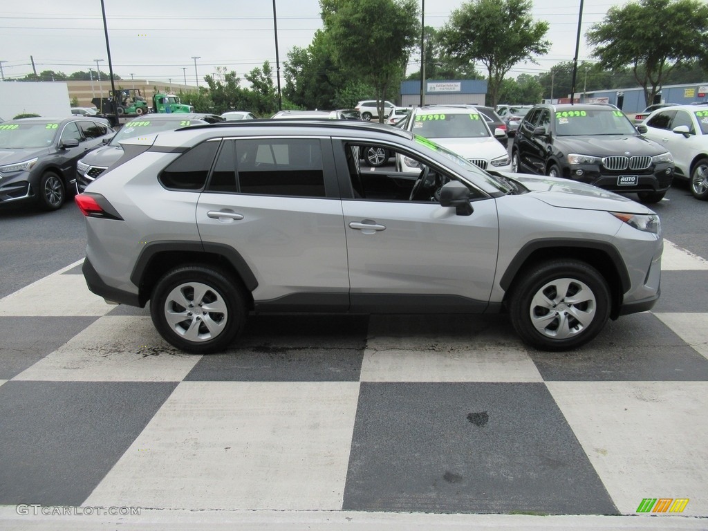 2019 RAV4 LE - Silver Sky Metallic / Black photo #3