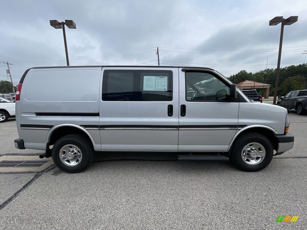 Silver Ice Metallic 2015 Chevrolet Express 3500 Cargo WT Exterior Photo #142706058