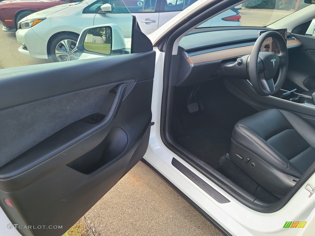 Black Interior 2021 Tesla Model Y Long Range AWD Photo #142706426