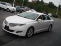 White Platinum - MKZ 3.7L V6 AWD Photo No. 6