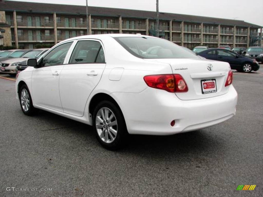 2009 Corolla  - Super White / Bisque photo #8