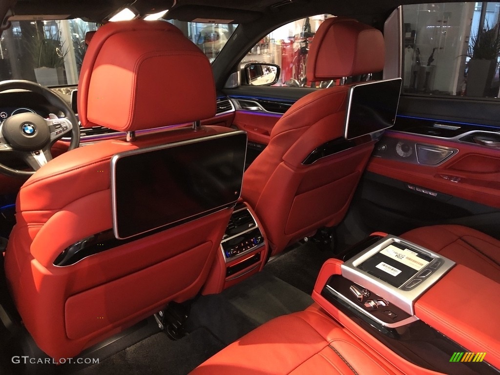 2018 7 Series M760i xDrive Sedan - Mineral White Metallic / Fiona Red/Black photo #12