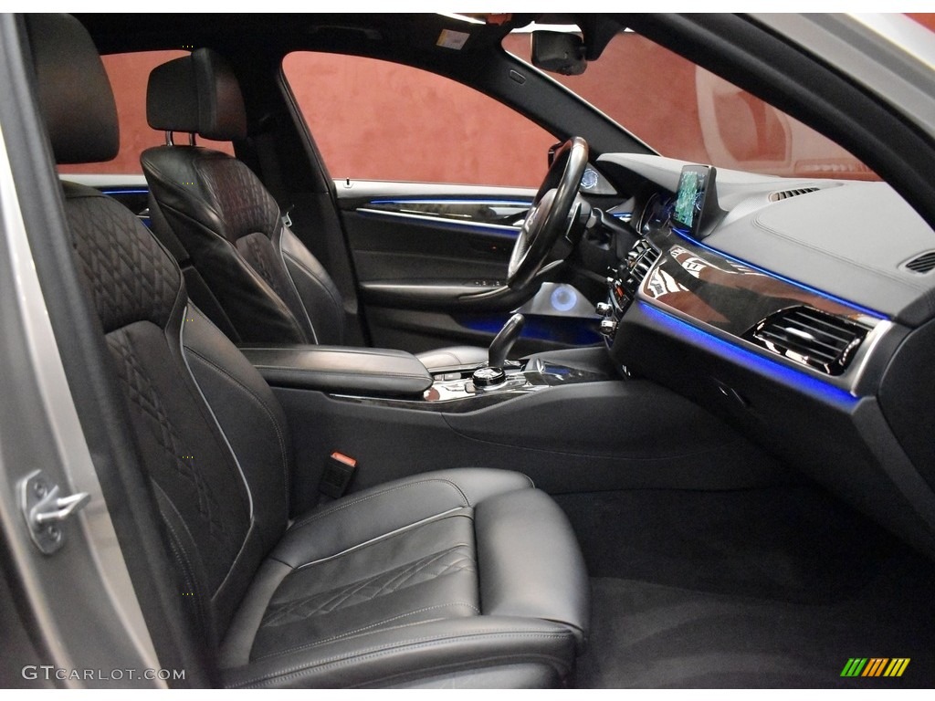 Black Interior 2018 BMW 5 Series M550i xDrive Sedan Photo #142709804