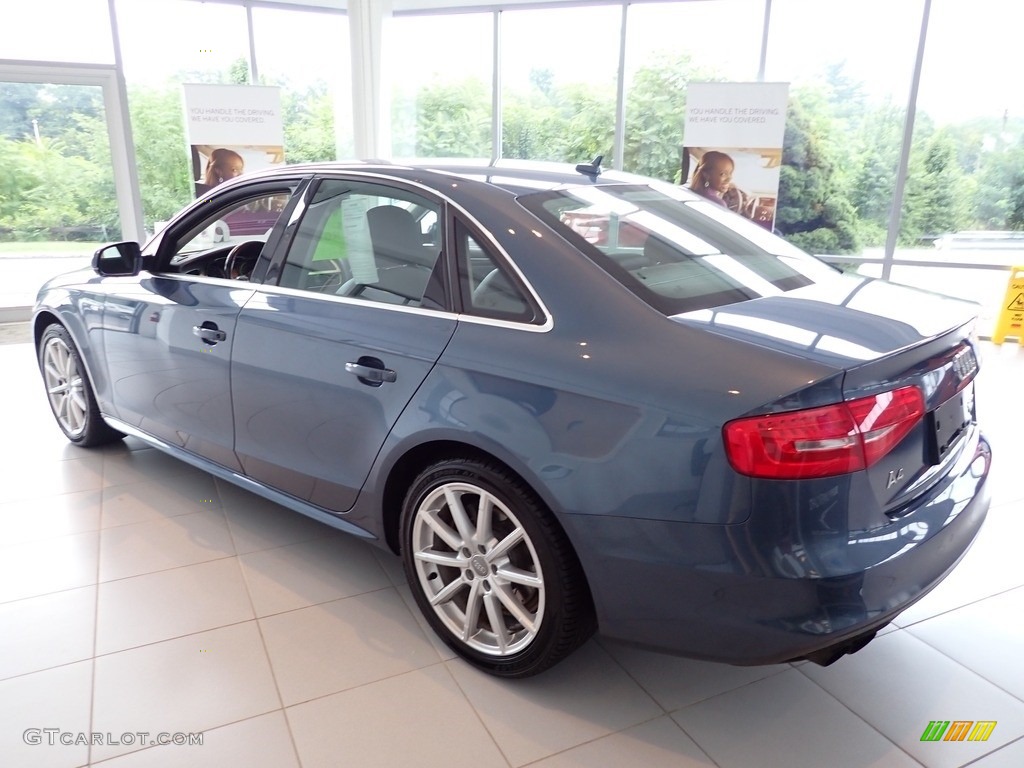 2016 A4 2.0T Premium Plus quattro - Utopia Blue Metallic / Black photo #4