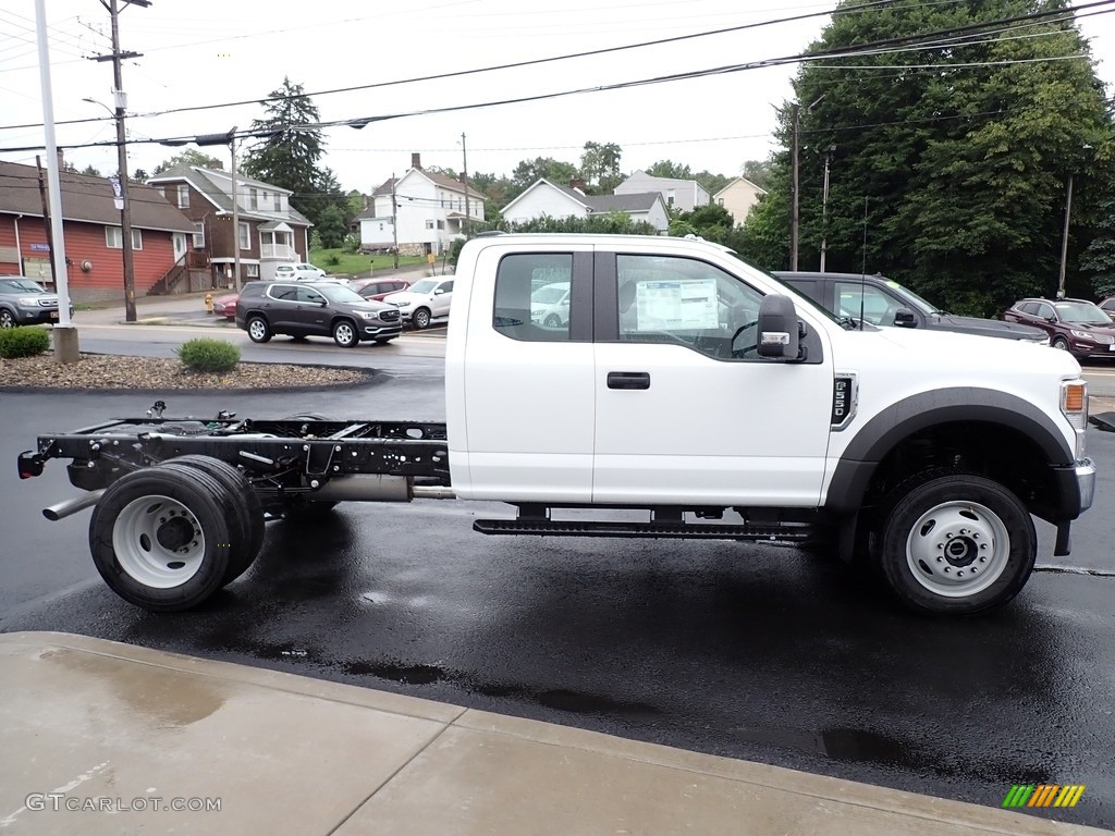Oxford White 2022 Ford F550 Super Duty XL Regular Cab 4x4 Chassis Exterior Photo #142710908