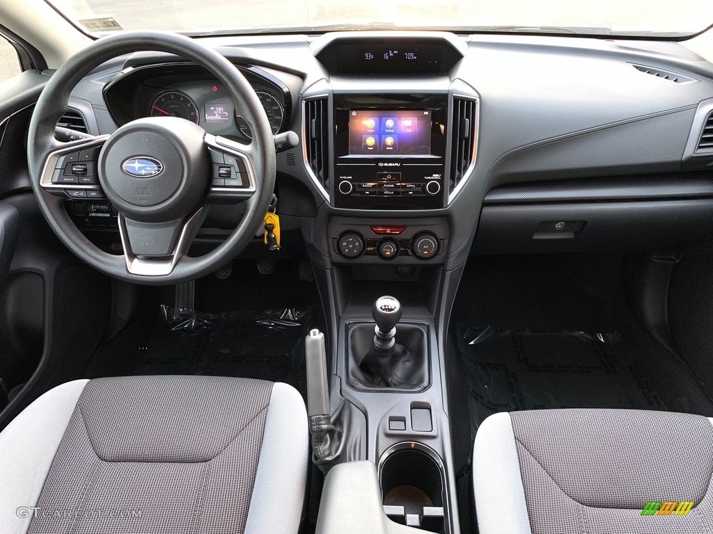 2019 Crosstrek 2.0i - Crystal White Pearl / Gray photo #32