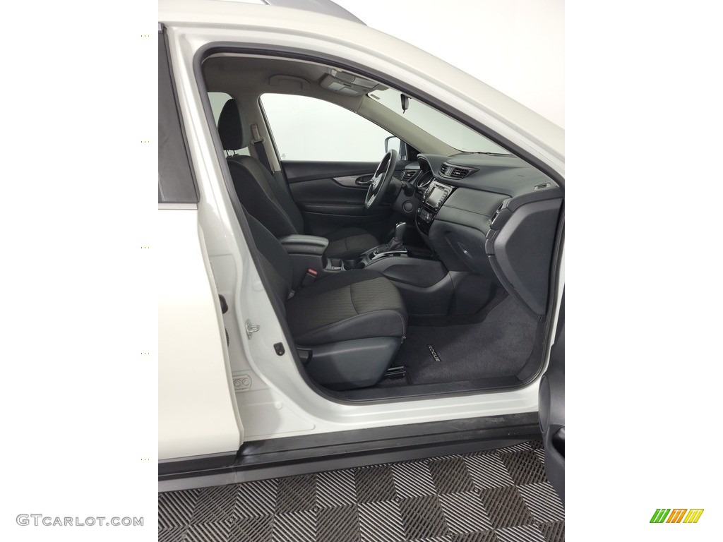 2019 Rogue SV AWD - Glacier White / Charcoal photo #29
