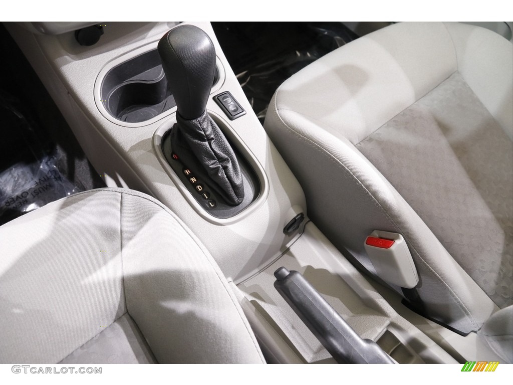 2010 Cobalt LS Coupe - Silver Moss Metallic / Gray photo #10