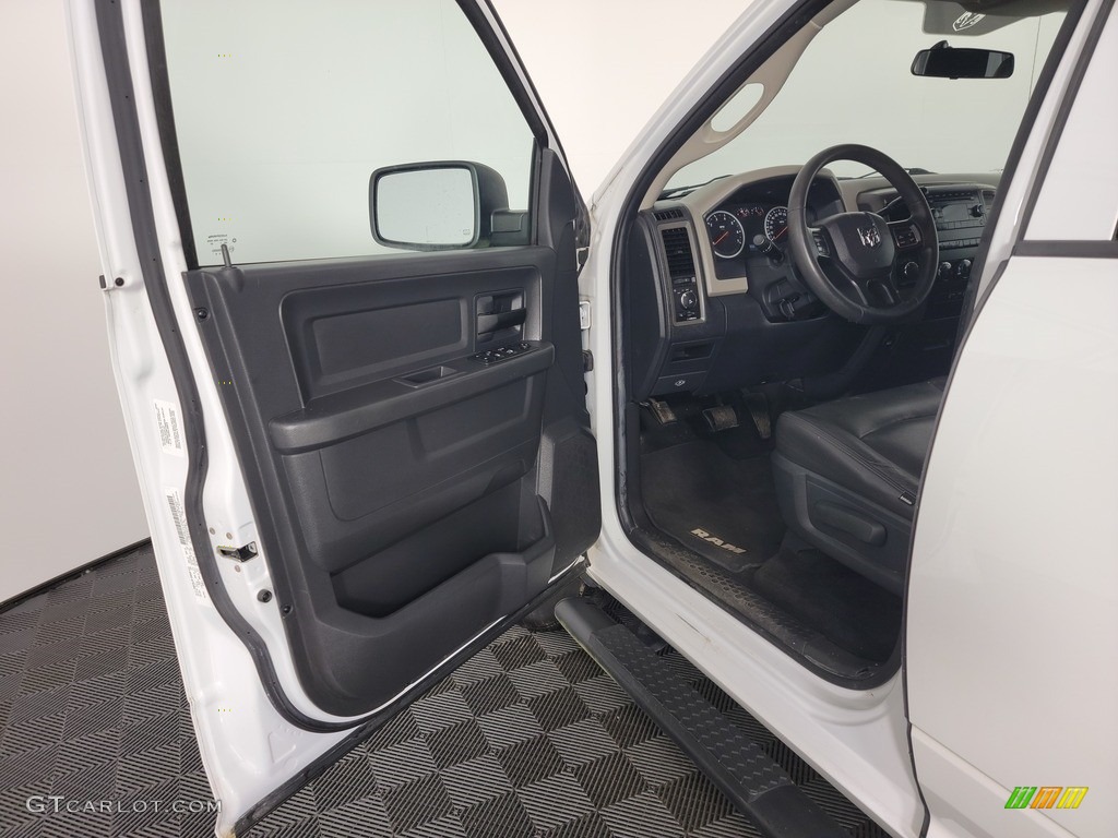2012 Ram 1500 ST Crew Cab 4x4 - Bright White / Dark Slate Gray/Medium Graystone photo #12