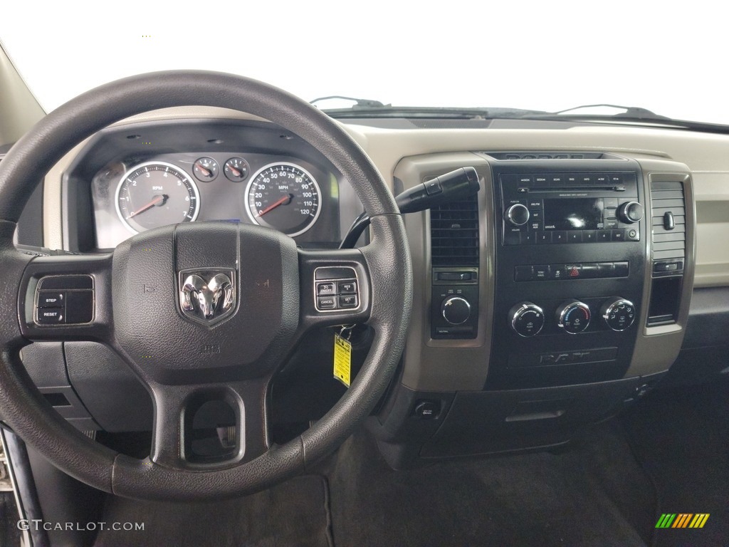 2012 Ram 1500 ST Crew Cab 4x4 - Bright White / Dark Slate Gray/Medium Graystone photo #17