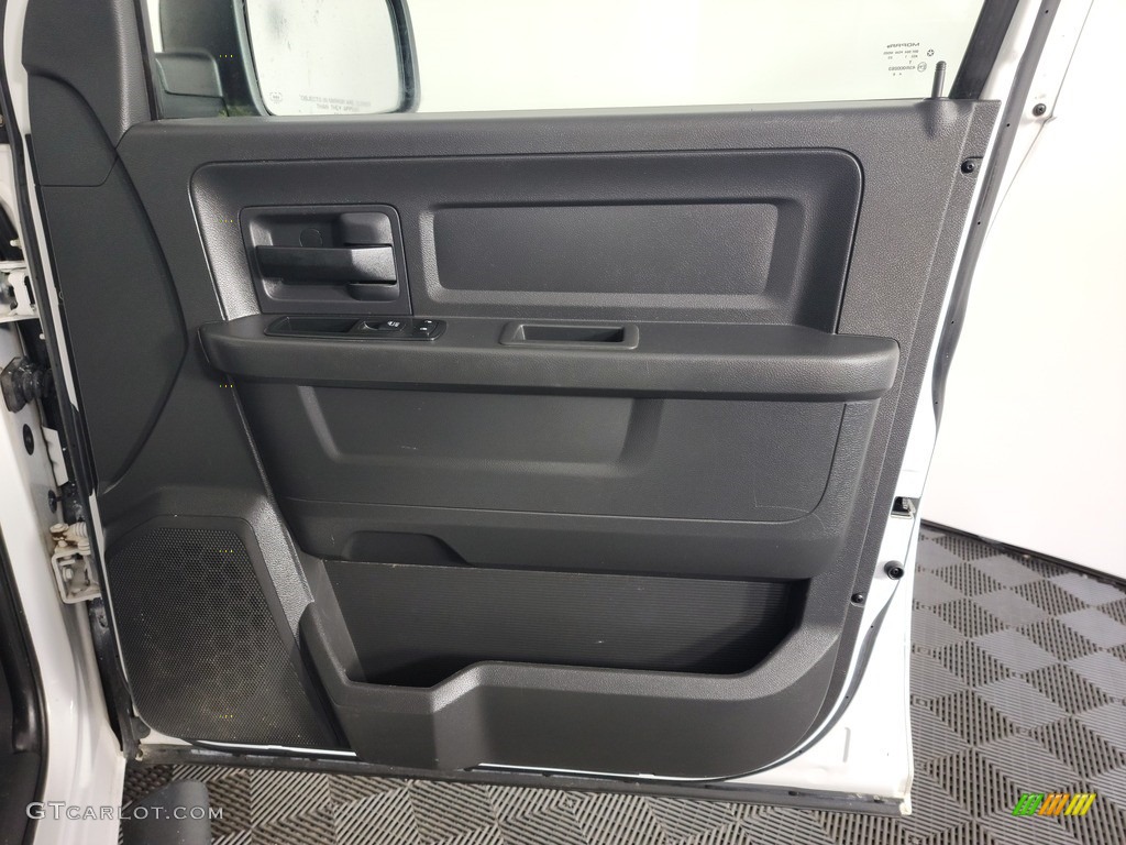 2012 Ram 1500 ST Crew Cab 4x4 - Bright White / Dark Slate Gray/Medium Graystone photo #26