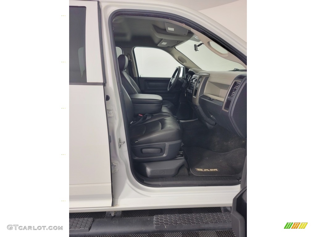 2012 Ram 1500 ST Crew Cab 4x4 - Bright White / Dark Slate Gray/Medium Graystone photo #27