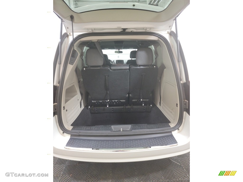 2017 Grand Caravan SXT - White Knuckle / Black/Light Graystone photo #8