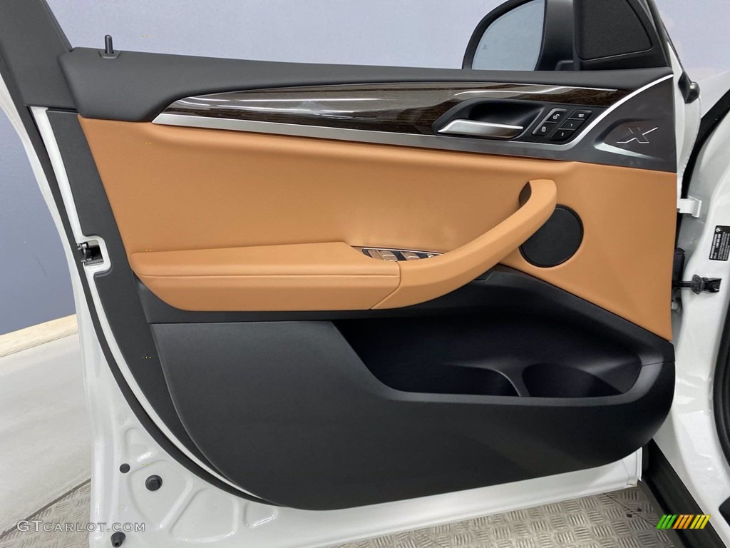2022 BMW X3 xDrive30i Cognac Door Panel Photo #142717932