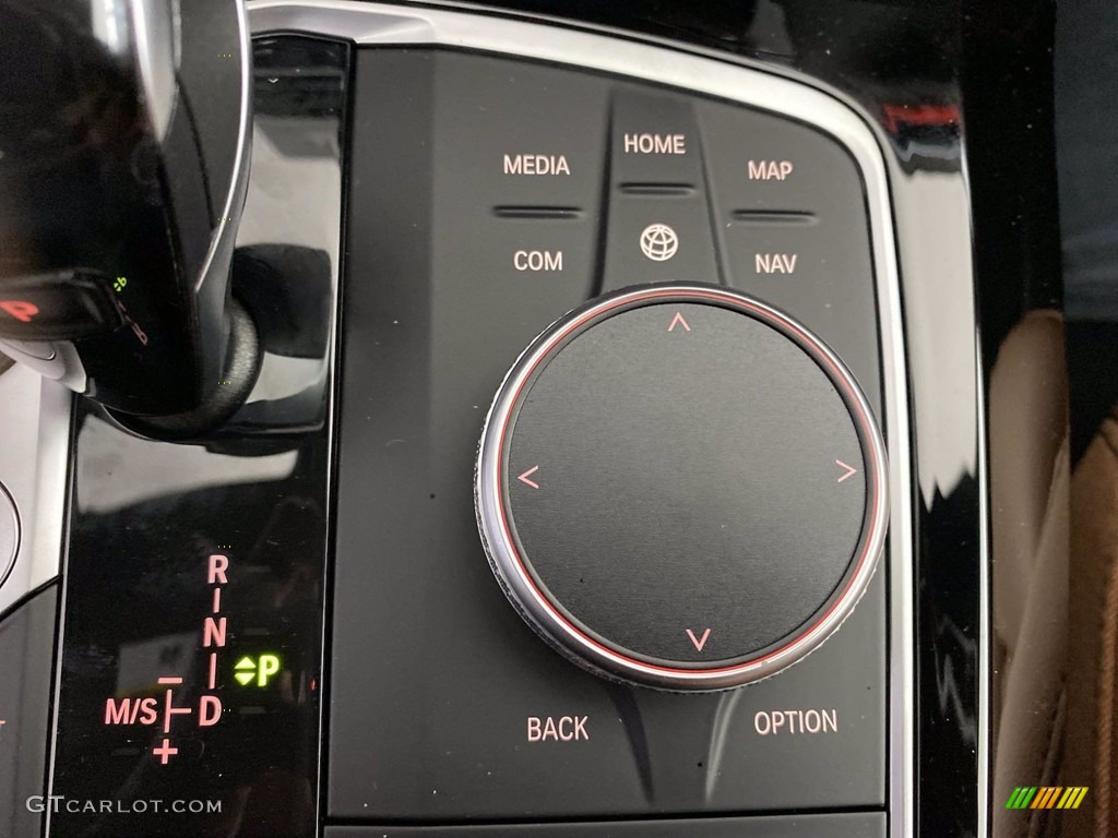 2022 BMW X3 xDrive30i Controls Photo #142718331