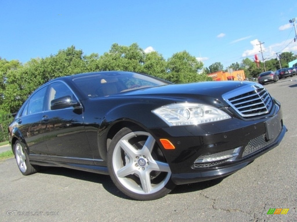 Black Mercedes-Benz S