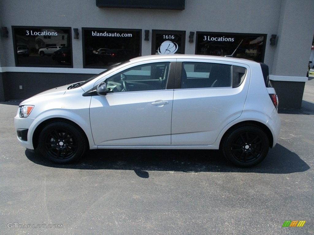 2013 Sonic LT Hatch - Silver Ice Metallic / Jet Black/Dark Titanium photo #1