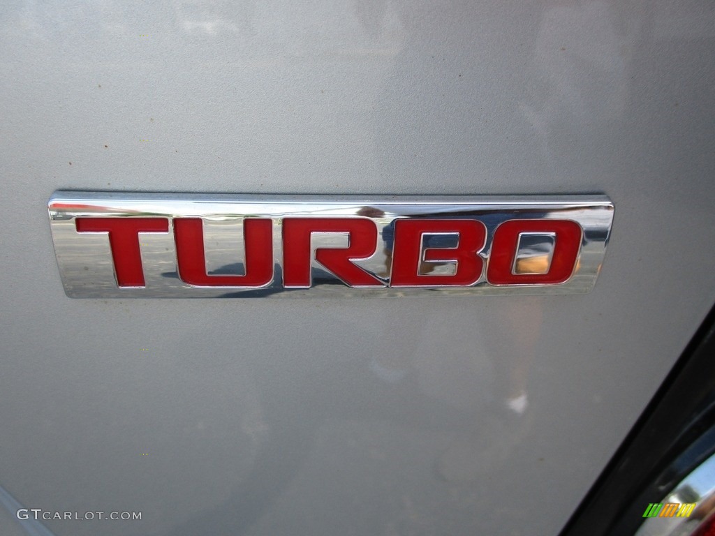 2013 Sonic LT Hatch - Silver Ice Metallic / Jet Black/Dark Titanium photo #27