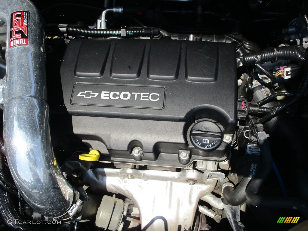 2013 Sonic LT Hatch - Silver Ice Metallic / Jet Black/Dark Titanium photo #28