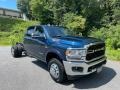 Patriot Blue Pearl - 3500 SLT Crew Cab 4x4 Chassis Photo No. 4