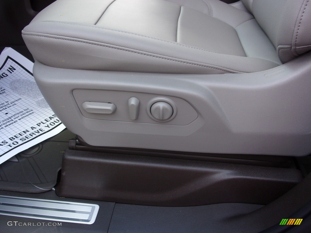Gideon/Very Dark Atmosphere Interior 2022 Chevrolet Silverado 2500HD LTZ Crew Cab 4x4 Photo #142730372