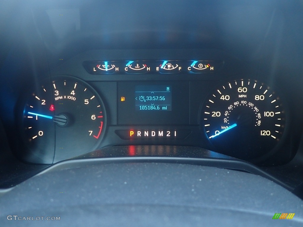 2017 F150 XL SuperCrew 4x4 - Oxford White / Earth Gray photo #26
