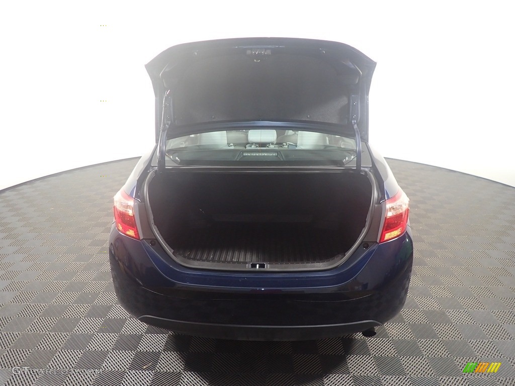 2018 Corolla LE - Blue Crush Metallic / Ash/Dark Gray photo #14