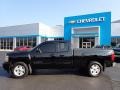 Black - Silverado 1500 LT Extended Cab 4x4 Photo No. 3