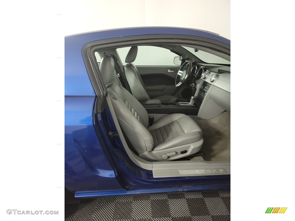 2007 Mustang GT Premium Coupe - Vista Blue Metallic / Light Graphite photo #22