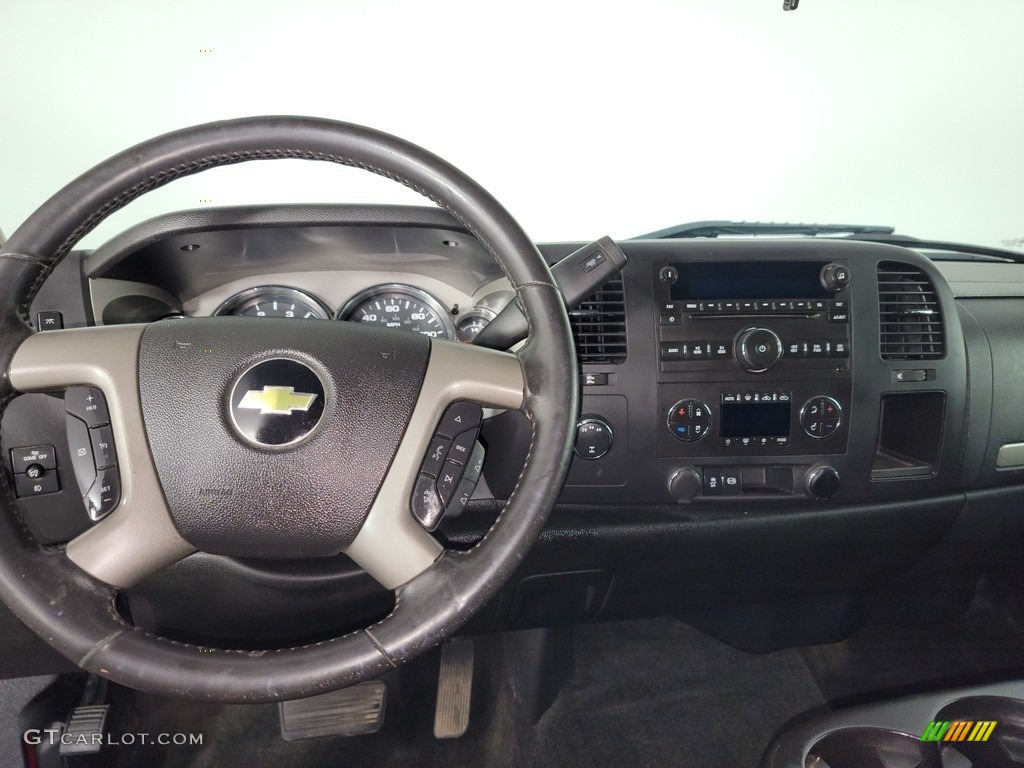 2012 Silverado 2500HD LT Extended Cab 4x4 - Victory Red / Ebony photo #16