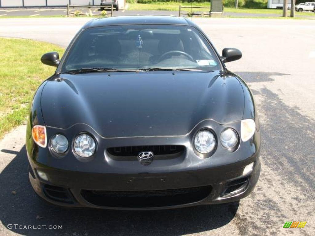 2000 Tiburon Coupe - Jet Black / Black photo #3
