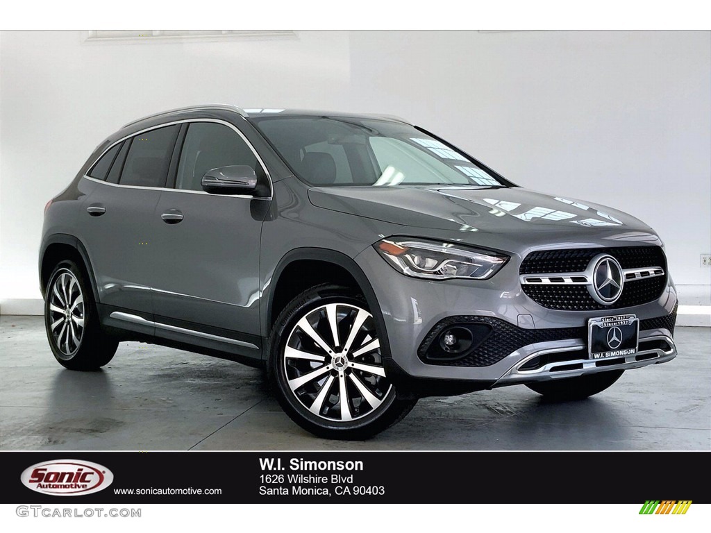 Mountain Grey Metallic Mercedes-Benz GLA