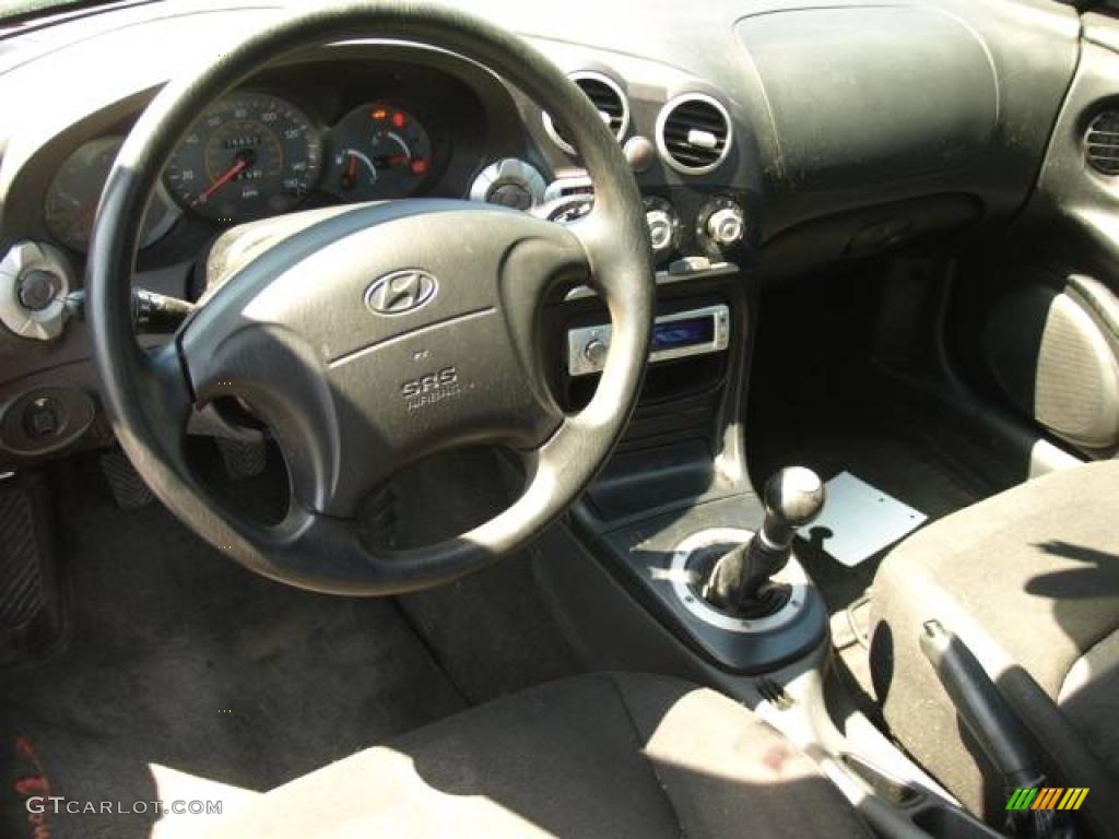 2000 Tiburon Coupe - Jet Black / Black photo #8