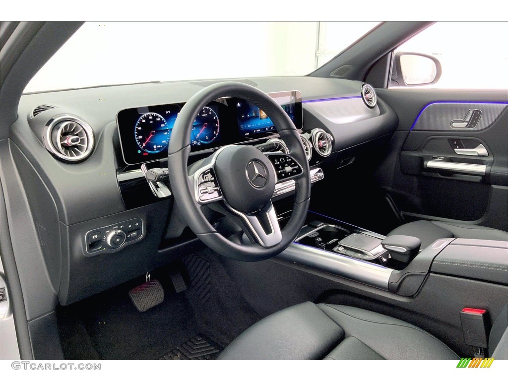 2021 GLA 250 - Mountain Grey Metallic / Black photo #14