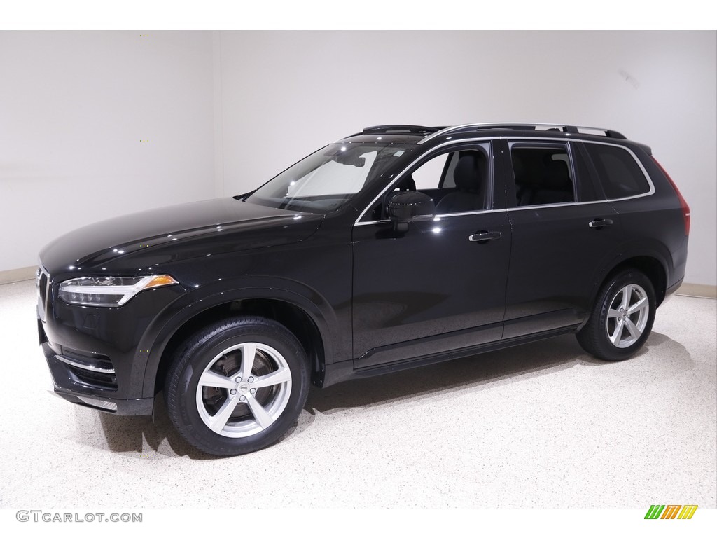 2018 Volvo XC90 T5 AWD Exterior Photos