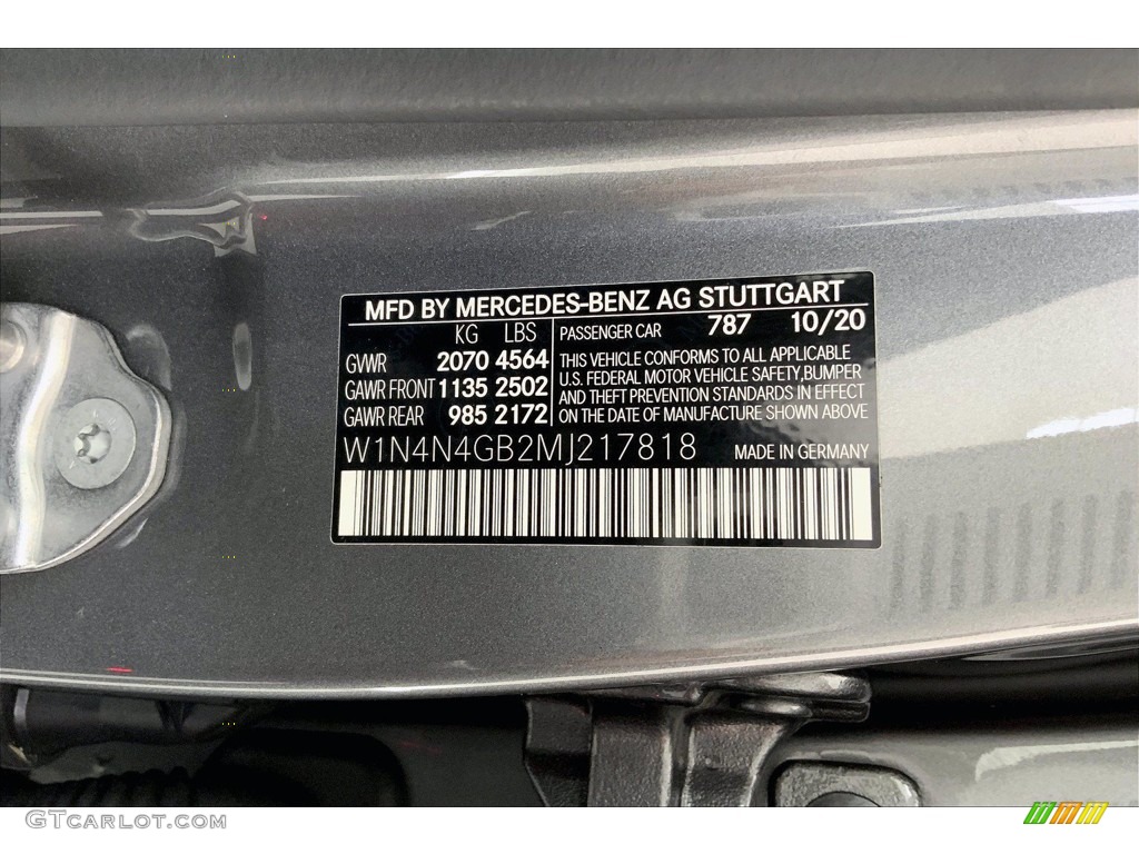 2021 GLA 250 - Mountain Grey Metallic / Black photo #32
