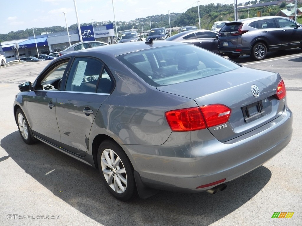 2014 Jetta SE Sedan - Platinum Gray Metallic / Titan Black photo #8
