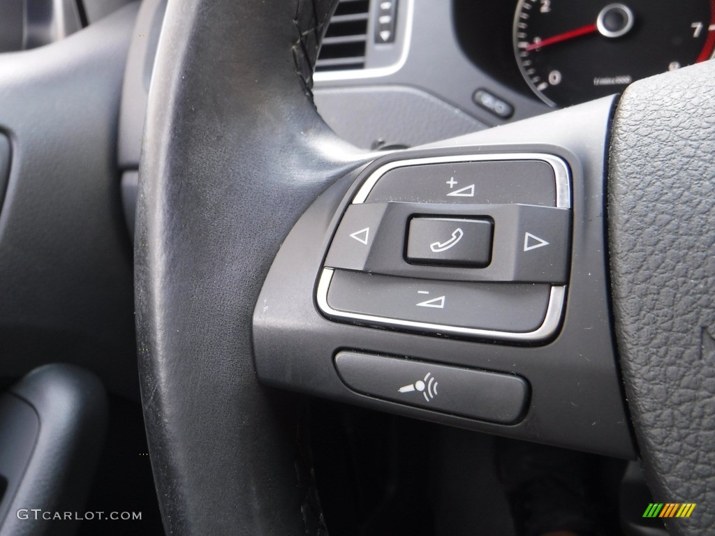 2014 Jetta SE Sedan - Platinum Gray Metallic / Titan Black photo #22