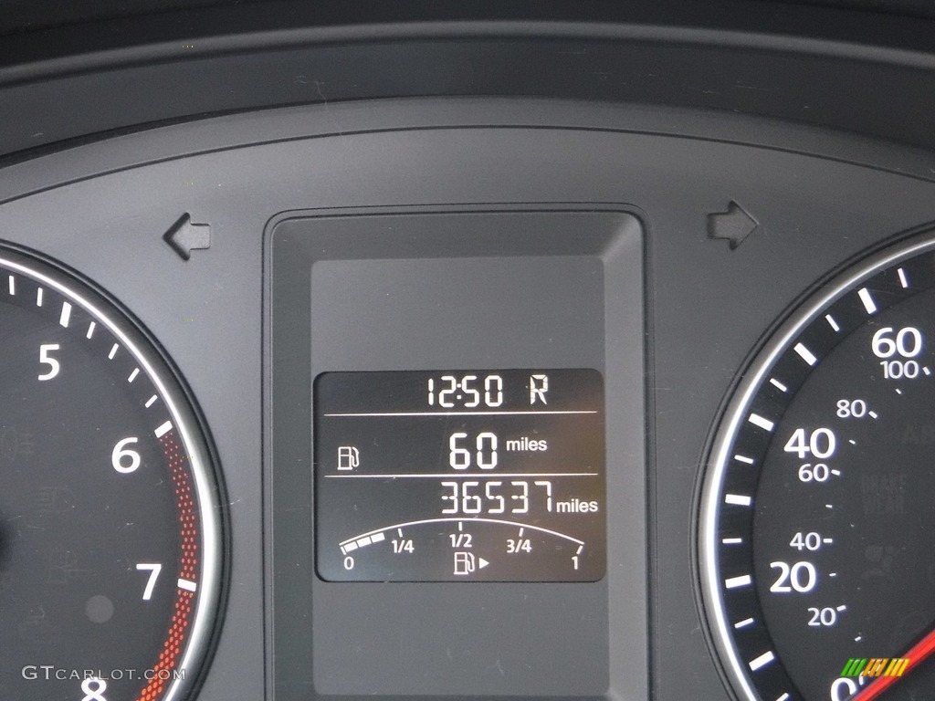 2014 Jetta SE Sedan - Platinum Gray Metallic / Titan Black photo #28