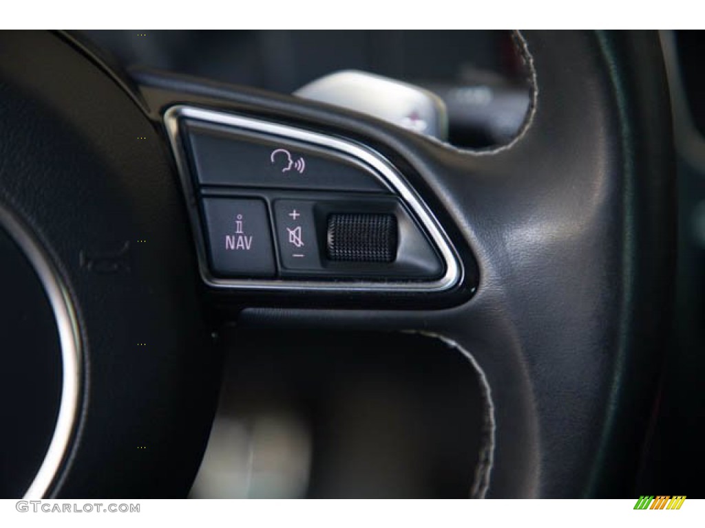 2013 Audi S5 3.0 TFSI quattro Coupe Steering Wheel Photos