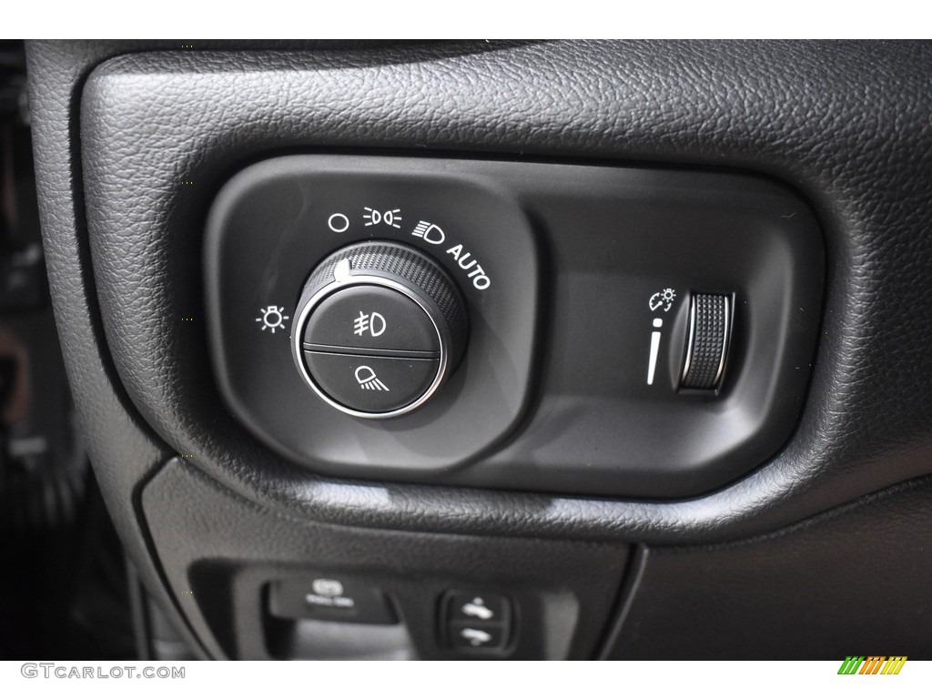 2020 1500 Rebel Crew Cab 4x4 - Diamond Black Crystal Pearl / Red/Black photo #12