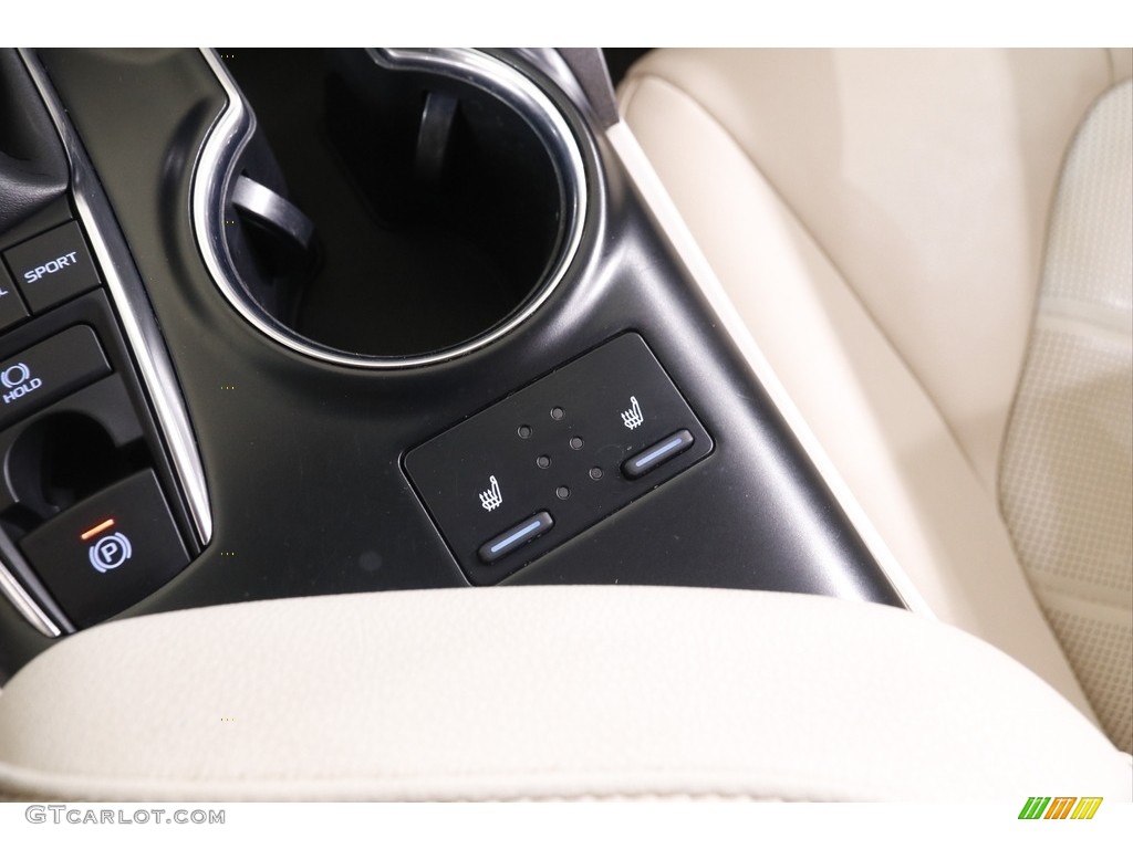 2018 Camry XLE - Ruby Flare Pearl / Macadamia photo #13