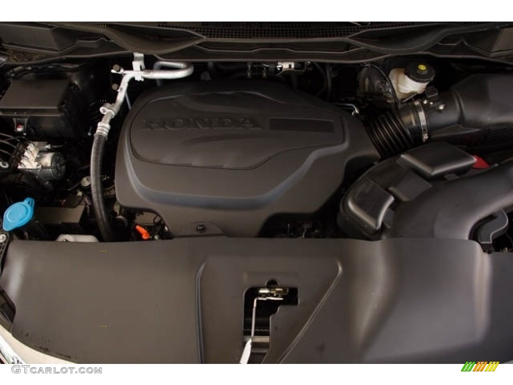 2022 Honda Odyssey EX-L Engine Photos