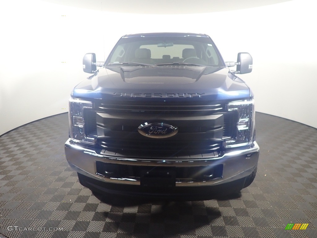 2018 F250 Super Duty XL Crew Cab 4x4 - Blue Jeans / Earth Gray photo #5
