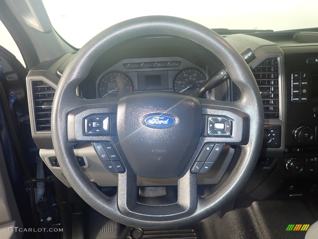 2018 F250 Super Duty XL Crew Cab 4x4 - Blue Jeans / Earth Gray photo #26