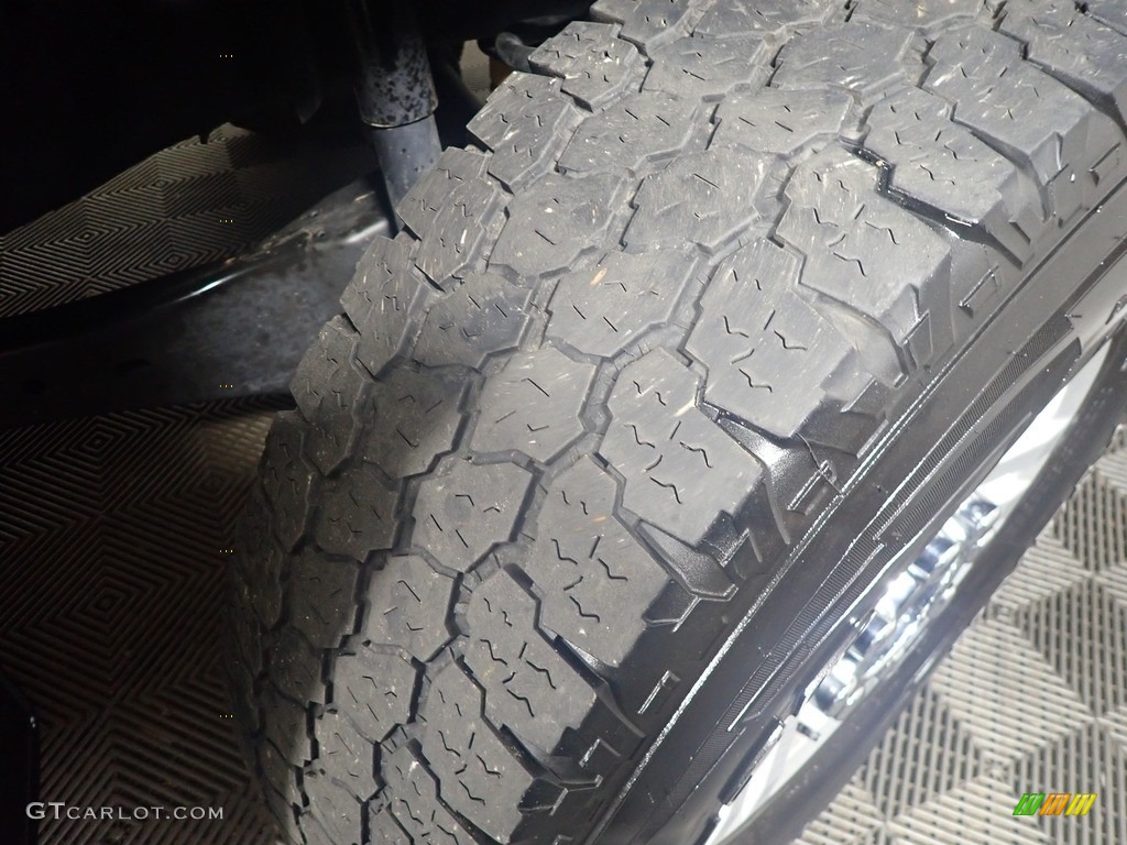 2018 F250 Super Duty XL Crew Cab 4x4 - Blue Jeans / Earth Gray photo #42