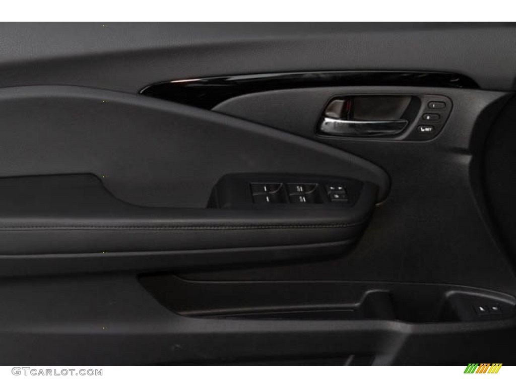 2022 Pilot Touring - Modern Steel Metallic / Black photo #38