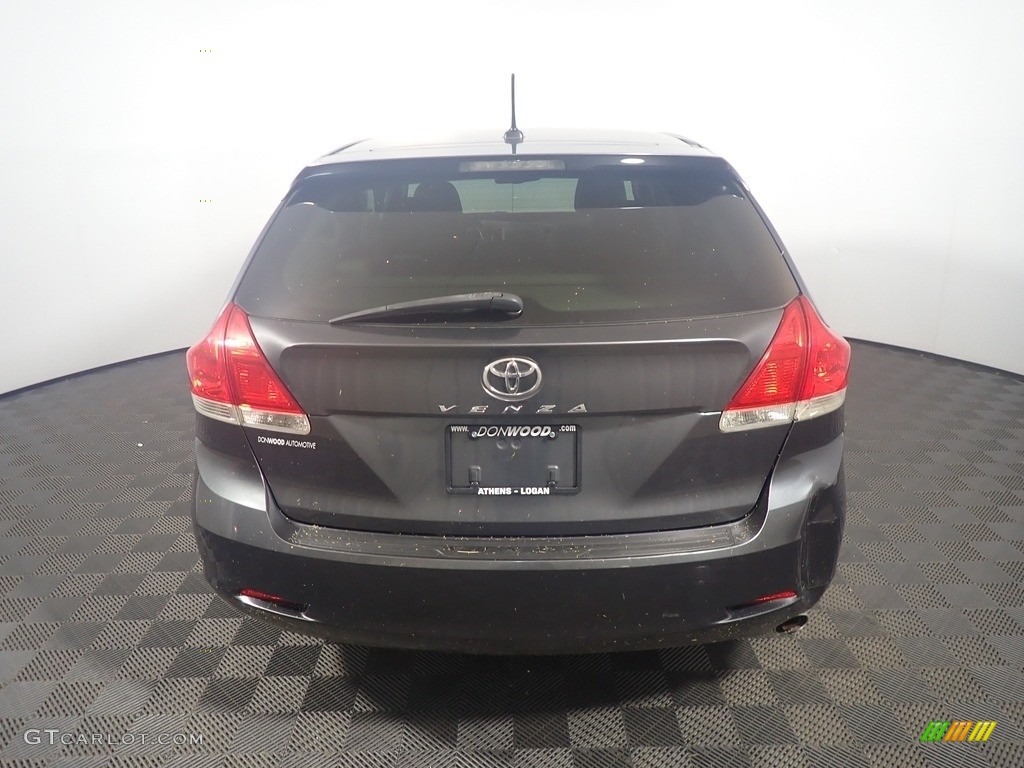 2009 Venza I4 - Magnetic Gray Metallic / Gray photo #12