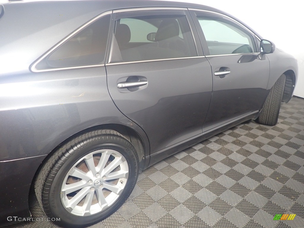 2009 Venza I4 - Magnetic Gray Metallic / Gray photo #19